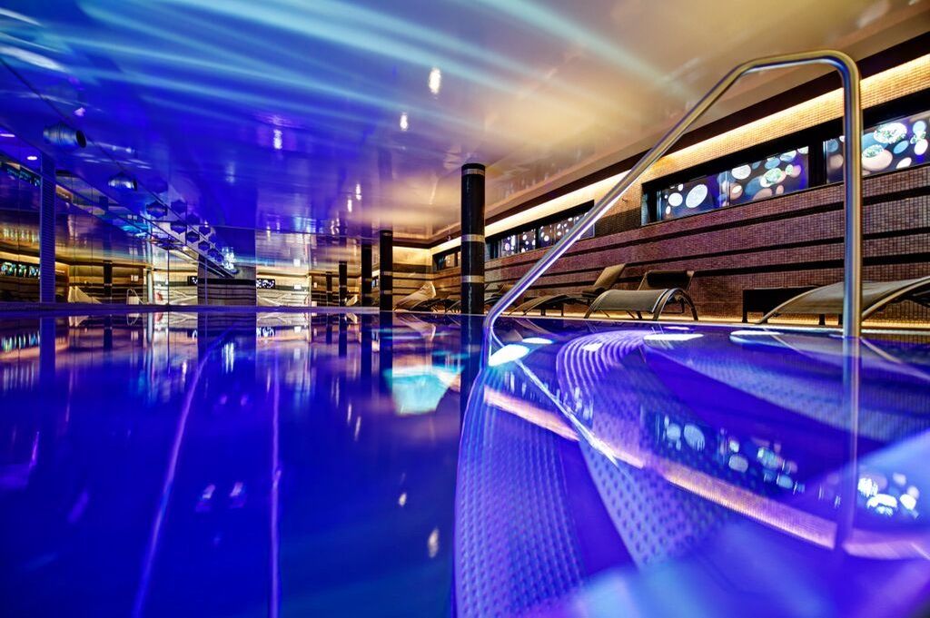 乐艾米达吉甘托里斯签名精品酒店 里尔 外观 照片 The Solarium on board of MSC Fantasia